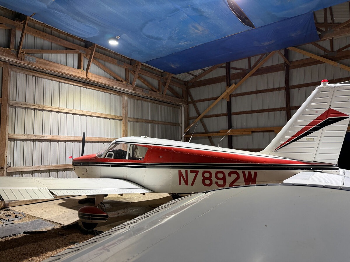 Open Hangar Collective Piper Cherokee PA-28-160 N7892W